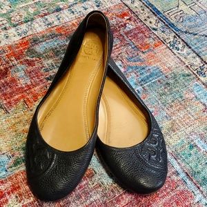 Gently used Tory Burch black flats.